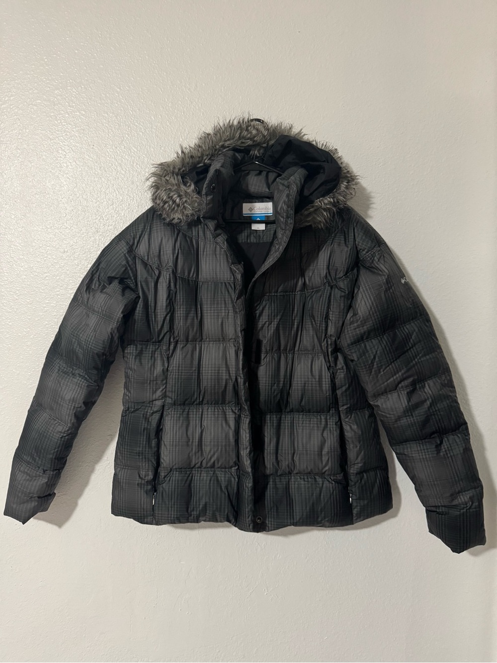 Columbia Sportswear Plaid Puffer Down Winter Jacket Faux Fur Hood XL